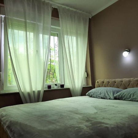 דירות מוסטר Apartman Nana מראה חיצוני תמונה
