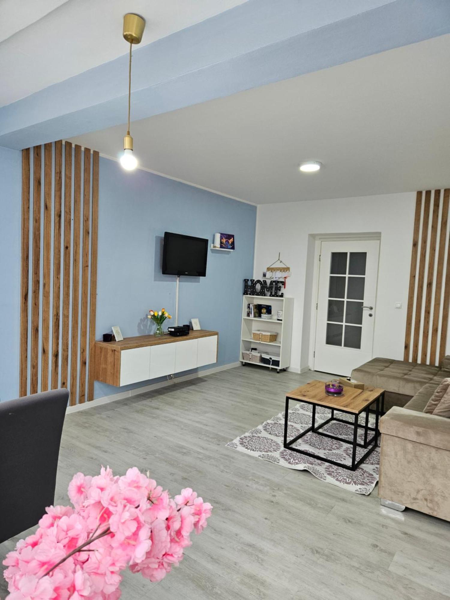 דירות מוסטר Apartman Nana מראה חיצוני תמונה