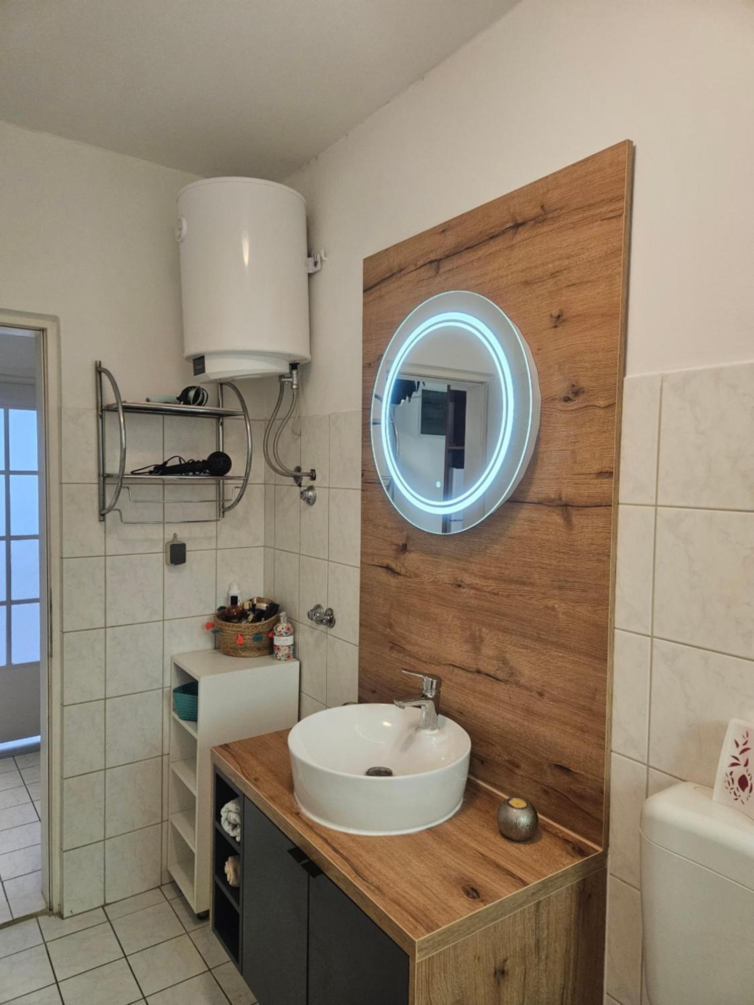 דירות מוסטר Apartman Nana מראה חיצוני תמונה